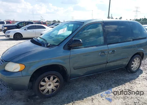 2005 Chrysler Town & Country из США, поврежденный, VIN 1C4GP45RX5B339854